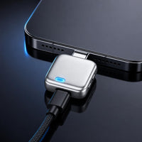 SmartStop enchufado al móvil